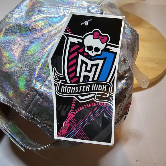 Monster high ladies shiny silver metalic adjustable hat new with tags - Picture 3 of 7